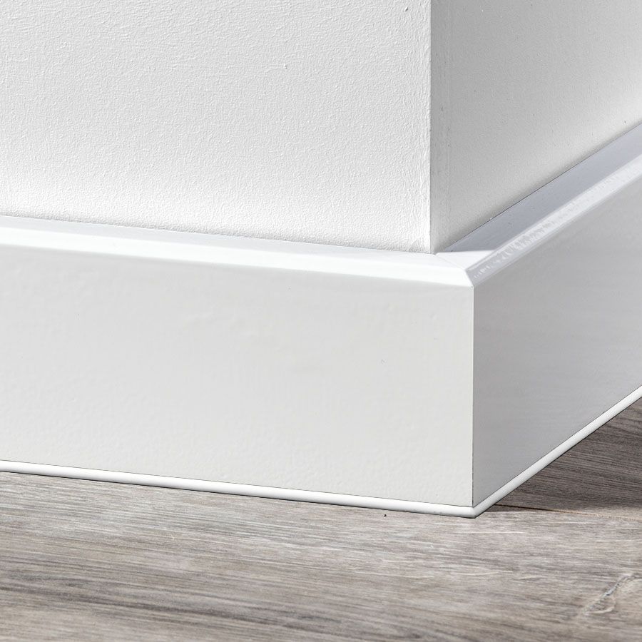 MDF Renovatieplint Klassiek 85x22 RAL 9010 Geluidsreducerend - Solza.nl