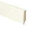 Plinthe moderne en MDF 70x18 prélaqué blanc RAL 9010